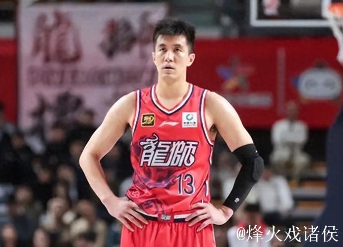 郭艾伦爆砍32分6记三分破纪录 广州大胜吉林