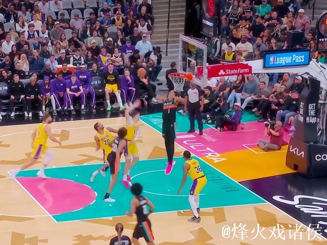 东契奇空砍38+10+10文班亚马16+14 湖人不敌马刺 东契奇空砍38+10+10文班亚马16+14 湖人不敌马刺